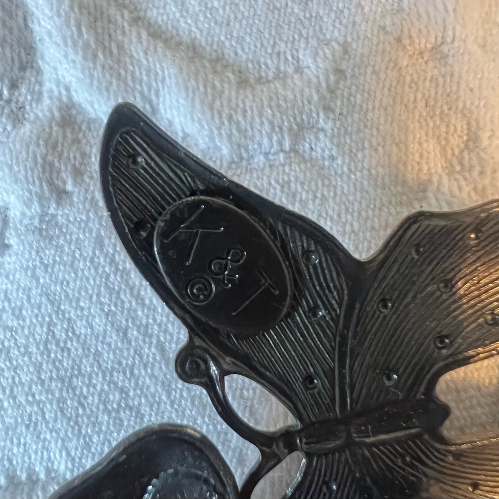 Vintage Butterfly Pin - Picture 3 of 6